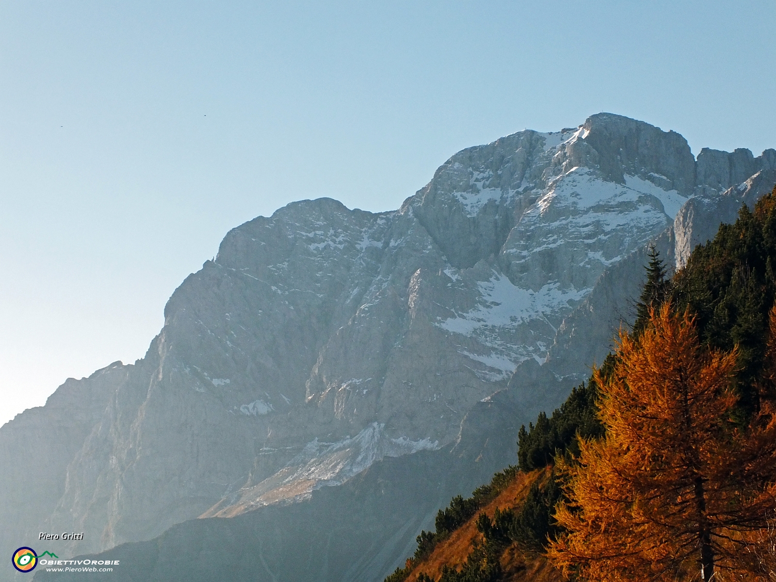 09 Dal Passo di Marogella il Pizzo Arera.JPG